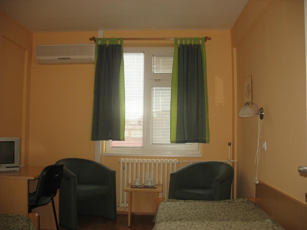 Guest House Regionalni Centar Ni Szoba fotó